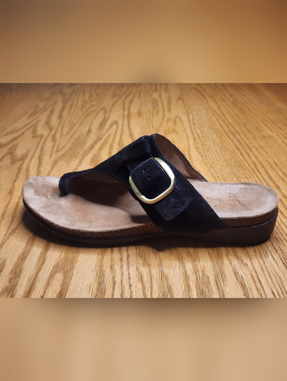 Dansko Rylee Sandals Black Suede Straps Metallic Buckle Size 39 Like New - Picture 2 of 9